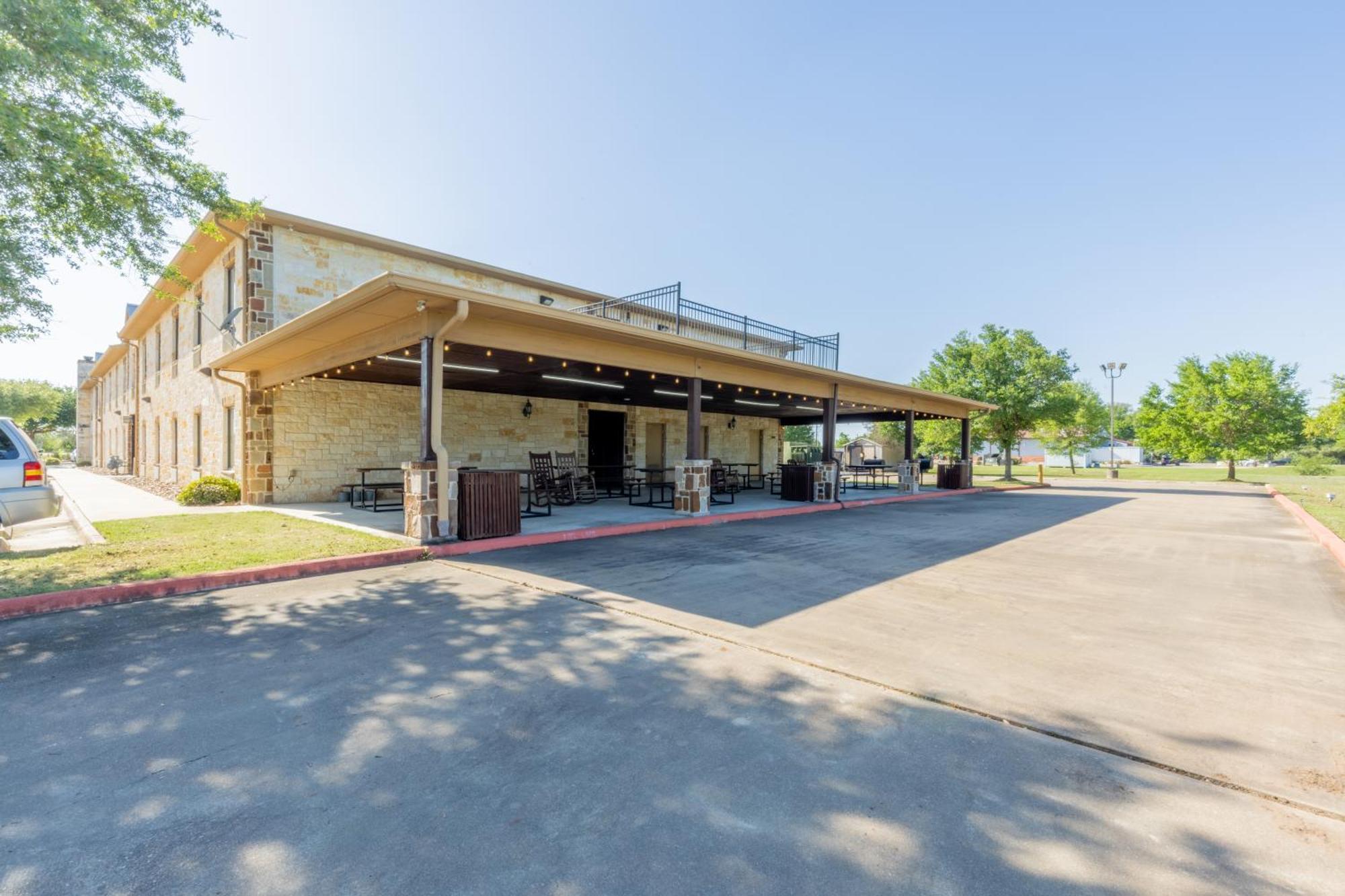 Hotel Texas Hallettsville Ngoại thất bức ảnh