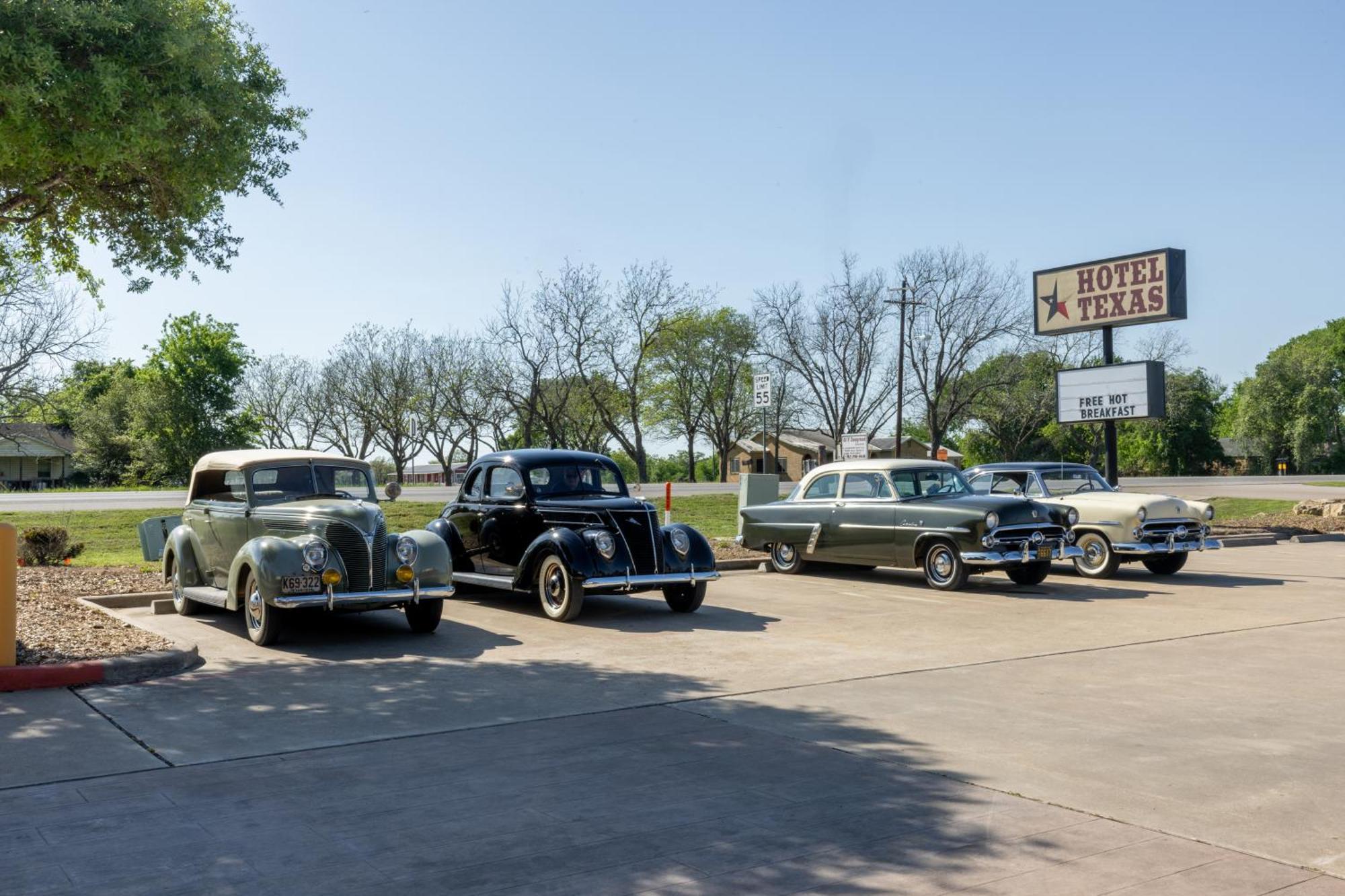 Hotel Texas Hallettsville Ngoại thất bức ảnh